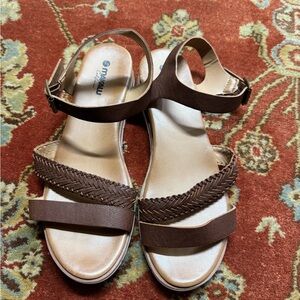 Makalu California Sandal